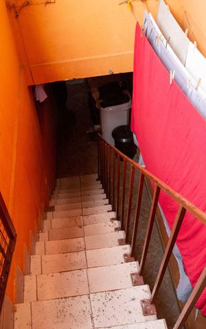 Casa à venda com 125m², 3 quartos e 1 vagaEscada