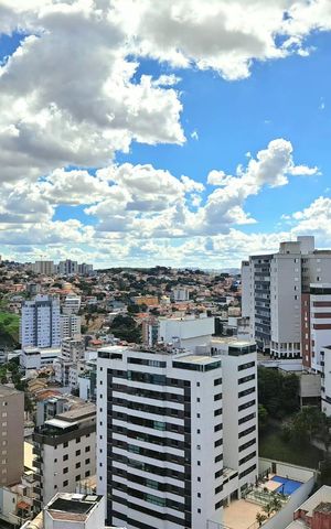 Apartamento à venda com 348m², 5 quartos e 4 vagas