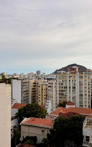 Apartamento à venda com 150m², 4 quartos e 3 vagas