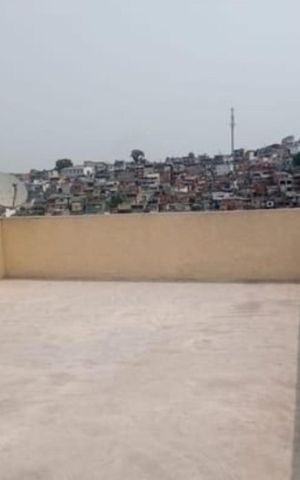 Casa à venda com 200m², 3 quartos e 1 vaga Casa à venda com 200m², 3 quartos e 1 vagaÁrea externa
