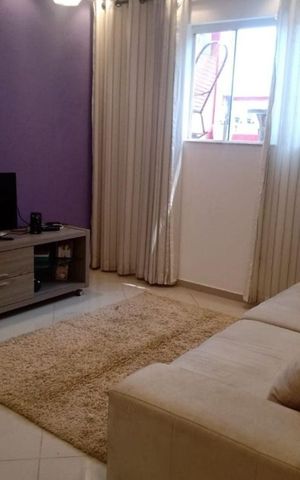 Casa à venda com 200m², 3 quartos e 1 vaga Casa à venda com 200m², 3 quartos e 1 vagaSala