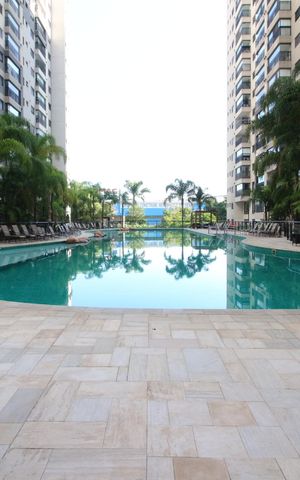 Apartamento à venda com 41m², 1 quarto e 1 vagaÁrea comum - Piscina