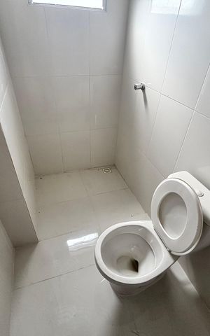 Apartamento à venda com 46m², 2 quartos e 1 vaga Apartamento à venda com 46m², 2 quartos e 1 vagaBanheiro
