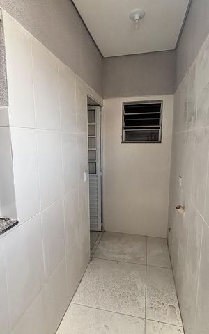 Apartamento à venda com 38m², 2 quartos e sem vaga Apartamento à venda com 38m², 2 quartos e sem vagaÁrea de Serviço