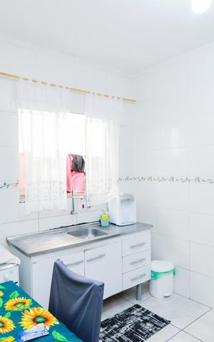 Casa para alugar com 86m², 3 quartos e 1 vagaCozinha