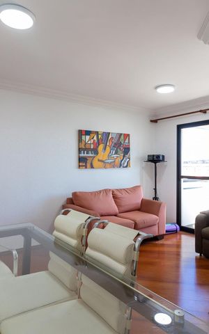 Apartamento à venda com 71m², 3 quartos e 2 vagasSala