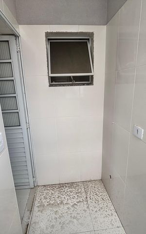 Apartamento à venda com 38m², 2 quartos e sem vaga Apartamento à venda com 38m², 2 quartos e sem vagaÁrea de Serviço
