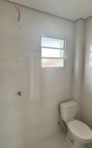 Apartamento à venda com 34m², 2 quartos e 1 vaga Apartamento à venda com 34m², 2 quartos e 1 vagaBanheiro