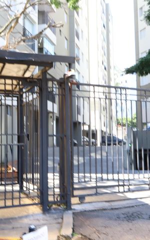 Apartamento à venda com 64m², 2 quartos e 1 vagaFachada e portaria