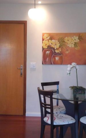 Apartamento à venda com 52m², 2 quartos e 1 vaga Apartamento à venda com 52m², 2 quartos e 1 vagaSala