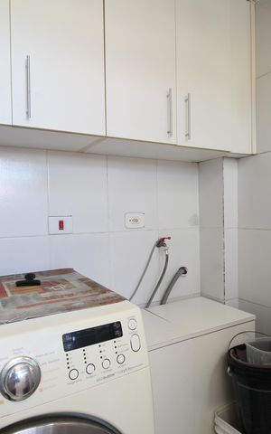 Casa à venda com 66m², 3 quartos e 1 vagaÁrea de Serviço