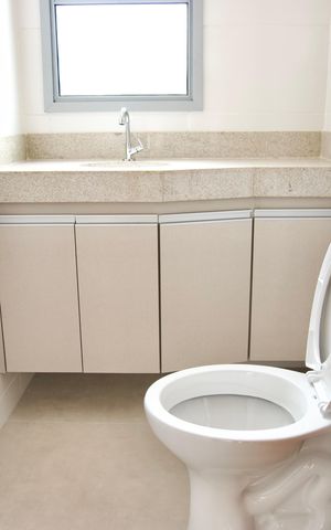 Apartamento à venda com 105m², 2 quartos e 2 vagas Apartamento à venda com 105m², 2 quartos e 2 vagasLavabo