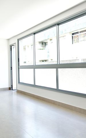 Apartamento à venda com 105m², 2 quartos e 2 vagas Apartamento à venda com 105m², 2 quartos e 2 vagasSala