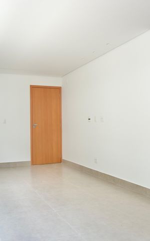 Apartamento à venda com 105m², 2 quartos e 2 vagas Apartamento à venda com 105m², 2 quartos e 2 vagasSala