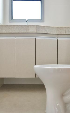 Apartamento à venda com 105m², 2 quartos e 2 vagas Apartamento à venda com 105m², 2 quartos e 2 vagasLavabo