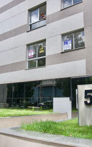 Apartamento à venda com 105m², 2 quartos e 2 vagas Apartamento à venda com 105m², 2 quartos e 2 vagasFachada do Prédio