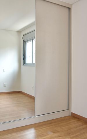 Apartamento à venda com 105m², 2 quartos e 2 vagas Apartamento à venda com 105m², 2 quartos e 2 vagasSuíte 1