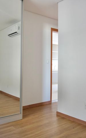 Apartamento à venda com 105m², 2 quartos e 2 vagas Apartamento à venda com 105m², 2 quartos e 2 vagasSuíte 2