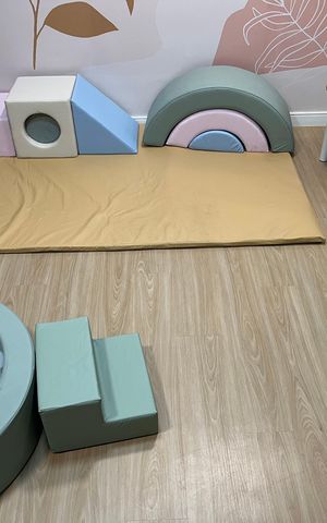 Apartamento à venda com 98m², 3 quartos e 2 vagas Apartamento à venda com 98m², 3 quartos e 2 vagasBrinquedoteca