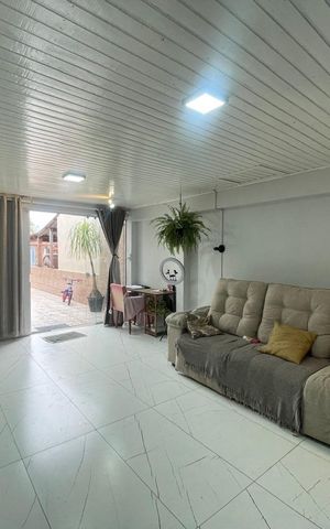 Casa à venda com 120m², 3 quartos e 2 vagas