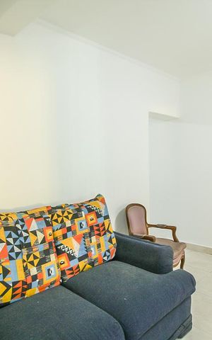 Casa à venda com 120m², 4 quartos e 2 vagas Casa à venda com 120m², 4 quartos e 2 vagasSala