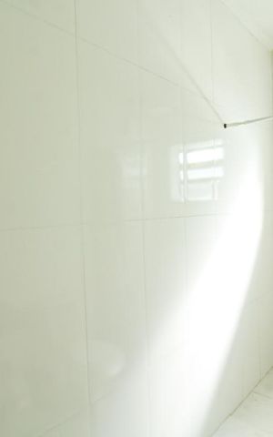 Casa à venda com 120m², 4 quartos e 2 vagas Casa à venda com 120m², 4 quartos e 2 vagasBanheiro social