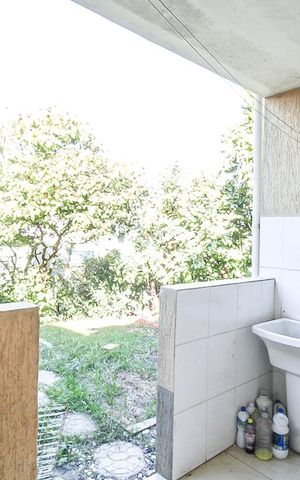 Casa à venda com 120m², 4 quartos e 2 vagas Casa à venda com 120m², 4 quartos e 2 vagasEdicula