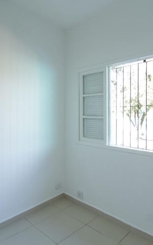 Casa à venda com 120m², 4 quartos e 2 vagas Casa à venda com 120m², 4 quartos e 2 vagasQuarto 3