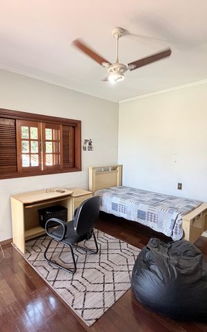 Casa à venda com 250m², 3 quartos e 2 vagasQuarto 3
