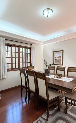 Casa à venda com 250m², 3 quartos e 2 vagasSala de Jantar