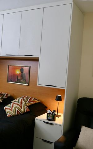 Apartamento à venda com 48m², 1 quarto e 1 vaga