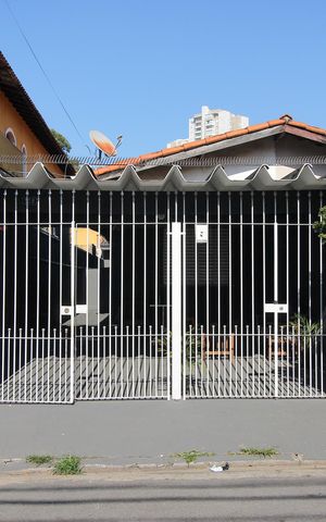 Studio para alugar com 28m², 1 quarto e sem vaga Studio para alugar com 28m², 1 quarto e sem vagaFachada