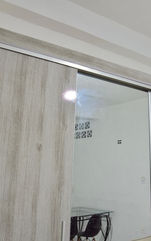Studio para alugar com 45m², 1 quarto e sem vaga Studio para alugar com 45m², 1 quarto e sem vagaQuarto - Armário