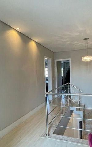 Casa de condomínio para alugar com 180m², 2 quartos e 2 vagas Casa de condomínio para alugar com 180m², 2 quartos e 2 vagasCorredor entre quartos