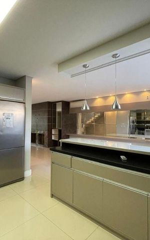 Casa de condomínio para alugar com 180m², 2 quartos e 2 vagas Casa de condomínio para alugar com 180m², 2 quartos e 2 vagasCozinha