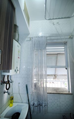 Apartamento à venda com 58m², 2 quartos e 1 vagaÁrea de Serviço
