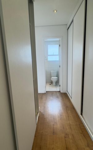 Apartamento à venda com 128m², 3 quartos e 2 vagas Apartamento à venda com 128m², 3 quartos e 2 vagasQuarto Suite