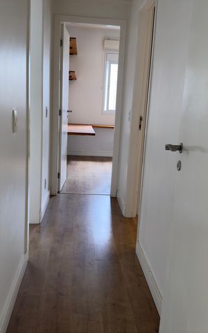 Apartamento à venda com 128m², 3 quartos e 2 vagas Apartamento à venda com 128m², 3 quartos e 2 vagasCorredor Quartos