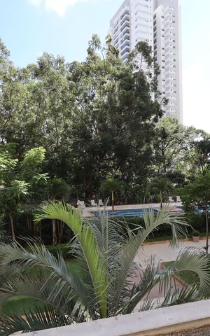 Apartamento à venda com 104m², 2 quartos e 2 vagasVista da Varanda