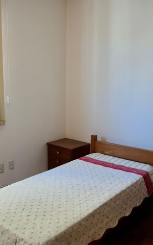 Apartamento para alugar com 200m², 4 quartos e 2 vagas Apartamento para alugar com 200m², 4 quartos e 2 vagasQuarto 3