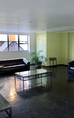 Apartamento para alugar com 200m², 4 quartos e 2 vagas Apartamento para alugar com 200m², 4 quartos e 2 vagasÁrea Comum - Salão de Festas