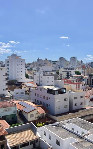 Apartamento para alugar com 200m², 4 quartos e 2 vagas Apartamento para alugar com 200m², 4 quartos e 2 vagasSala de Estar - Janela Vista