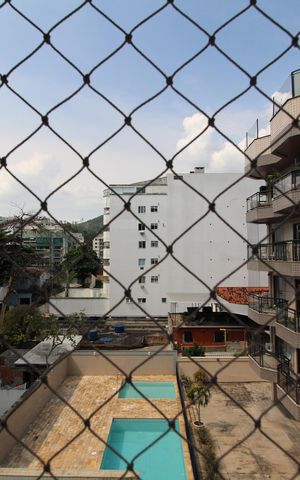 Apartamento à venda com 85m², 2 quartos e 1 vagaQuarto 2 - Vista
