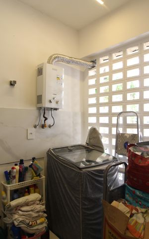 Apartamento à venda com 85m², 2 quartos e 1 vagaÁrea de Serviço