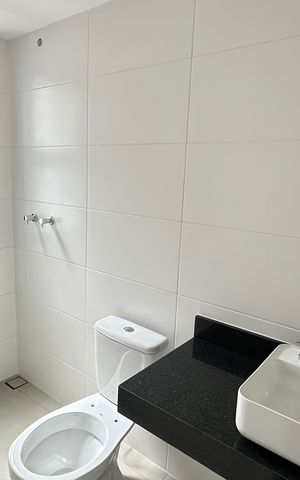 Casa de condomínio à venda com 193m², 3 quartos e 2 vagas