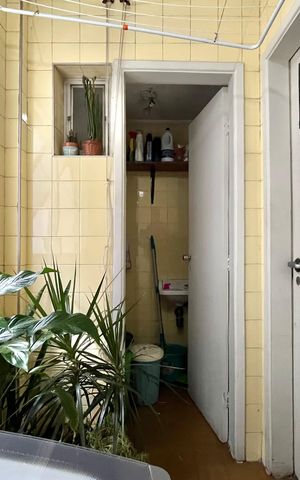 Apartamento à venda com 110m², 3 quartos e 2 vagas Apartamento à venda com 110m², 3 quartos e 2 vagasÁrea de Serviço