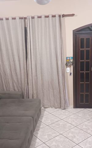 Casa para alugar com 240m², 3 quartos e 1 vaga