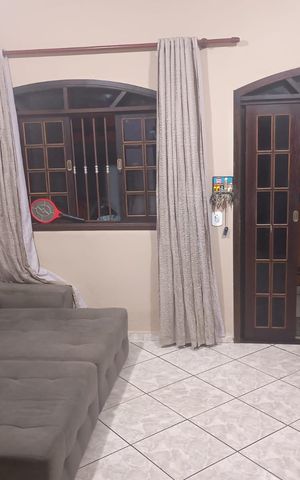 Casa para alugar com 240m², 3 quartos e 1 vaga