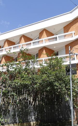 Apartamento à venda com 150m², 4 quartos e 1 vagaFachada