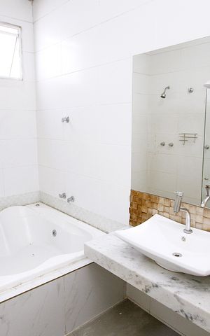 Apartamento à venda com 150m², 4 quartos e 1 vagaBanheiro da Suíte